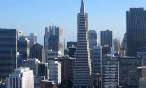 São Francisco proíbe carros em rua mais movimentada da cidade